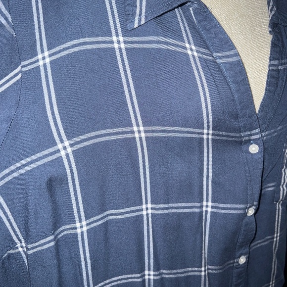 Est. 1946 Women's Plaid Tie Sleeve Shirt Plus Size 26/28W Blue White Top Button - Picture 7 of 10